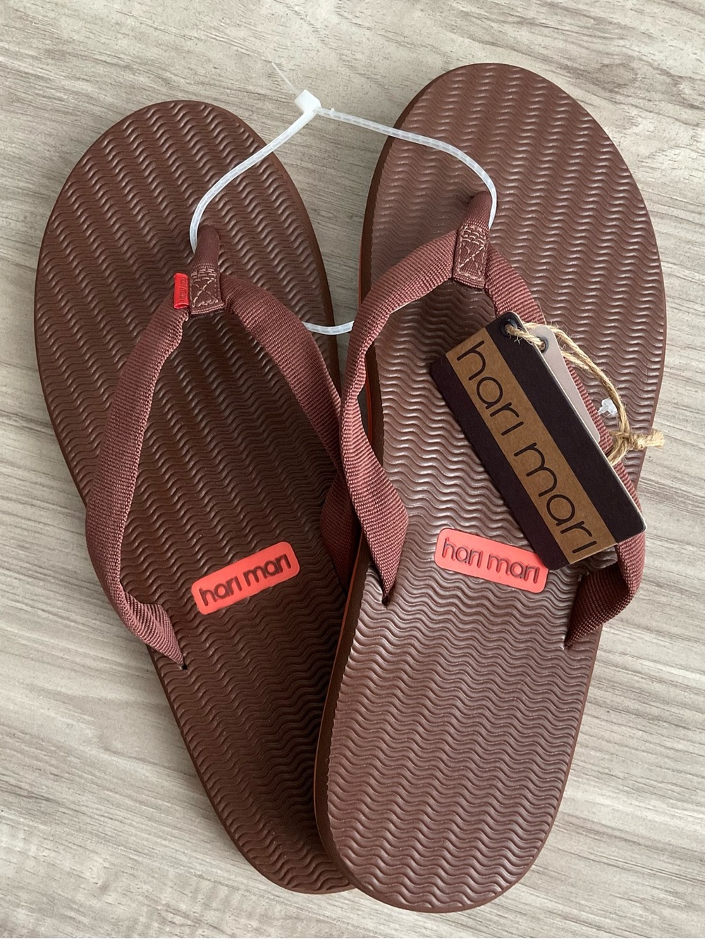 HARI MARI Women Flip Flops (10)